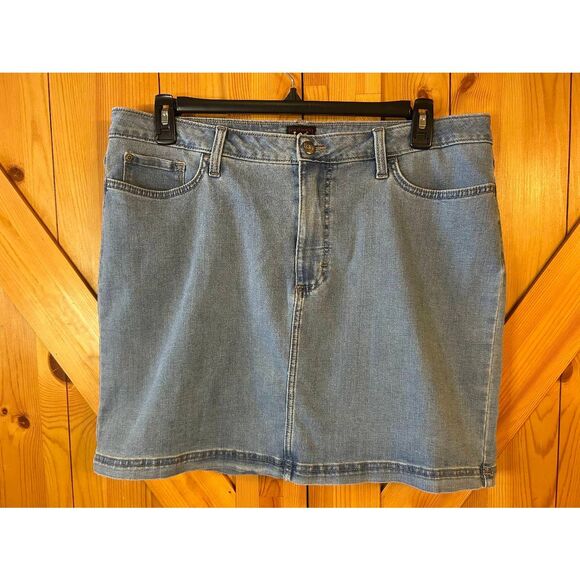 Lee Jean Skirt Built In Shorts Light Wash Stretch Size 18 (5309) - Picture 1 of 4